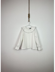 CAMISETACUELLO PUNTILLA NEGRA