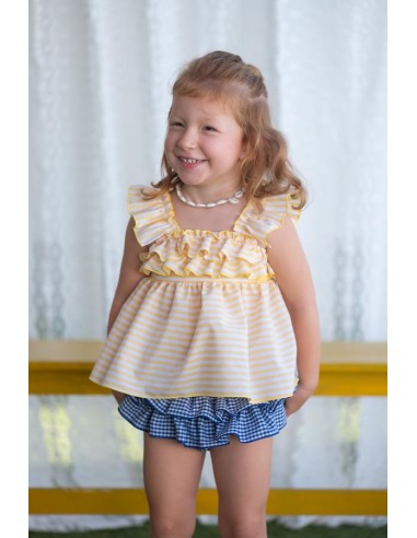 JESUSITO RAYAS AMARILLAS Y  CUBRE VICHY AZULINA